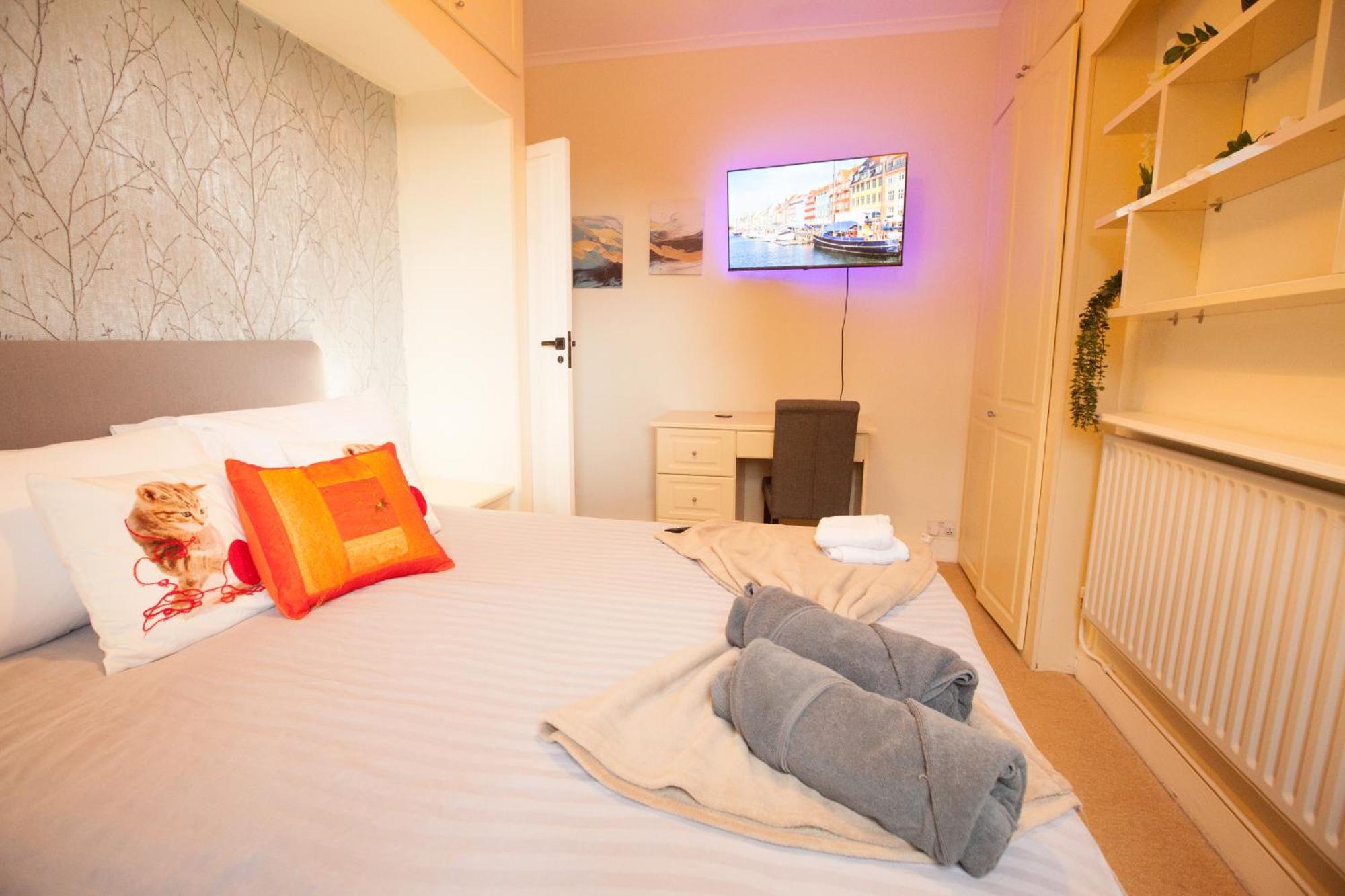Kingston Garden House With Free Parking